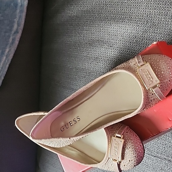 Guess women flat shoes - Picture 6 of 6